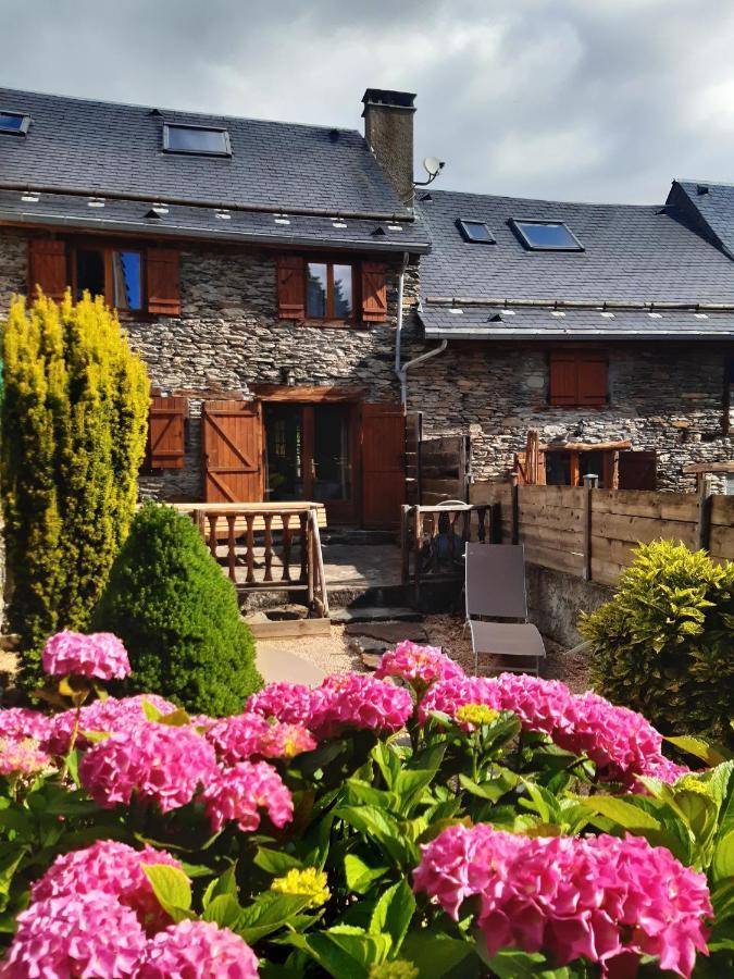 Вилла Les Granges De La Fontaine Antignac Экстерьер фото